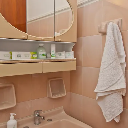 Apartment Anadiomeni Pool & By 